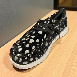 Gypsy Jazz Black and Gray Patterned Loafers